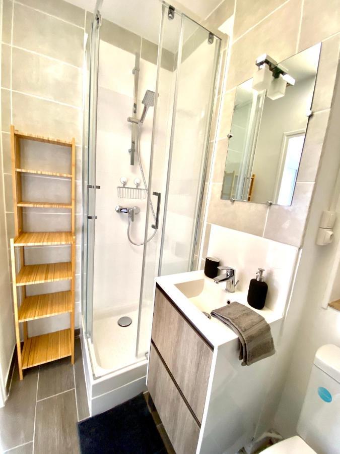 6- Appartement De 2 Pieces Refait A Neuf En Centre Ville Dieppe Luaran gambar